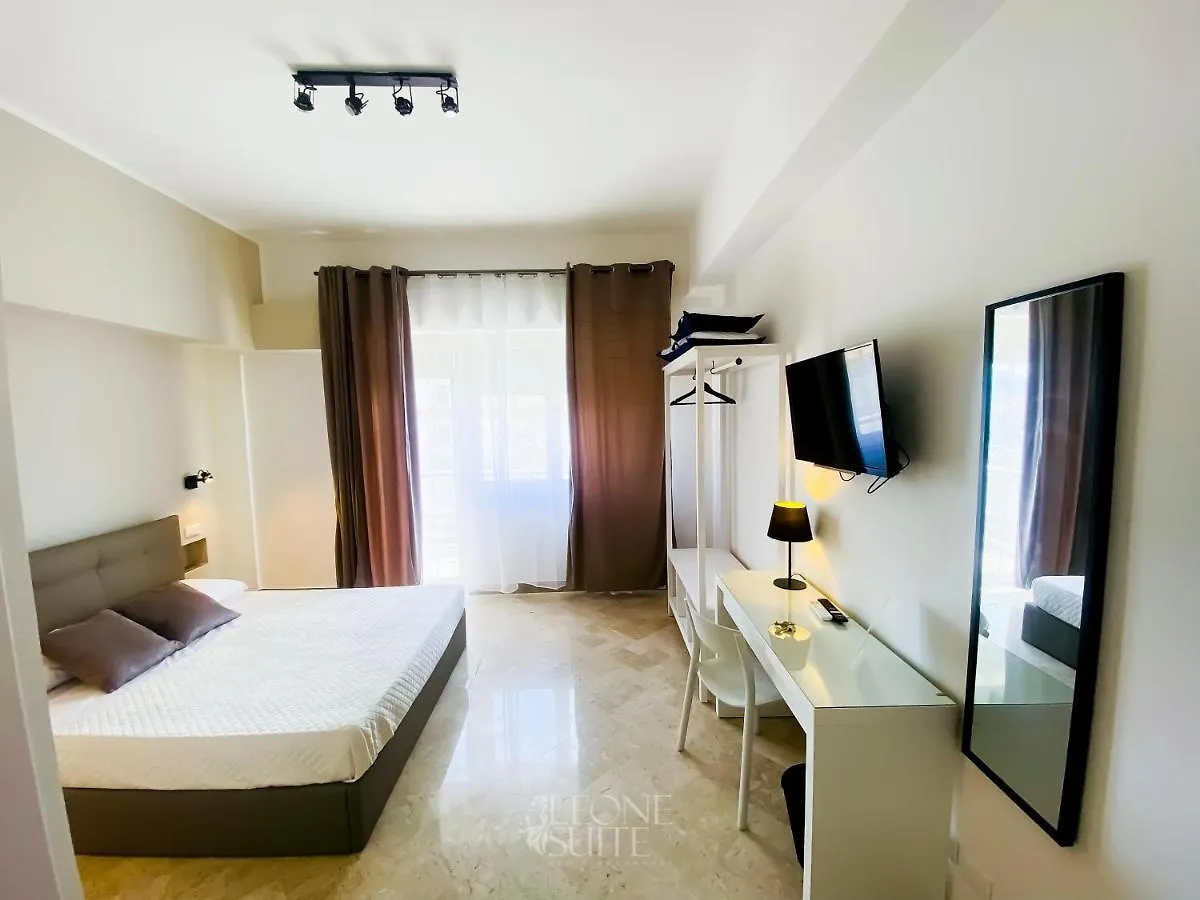 *** Alojamento de Acomodação e Pequeno-almoço Leone Suite B&B & Restaurant Palermo Itália