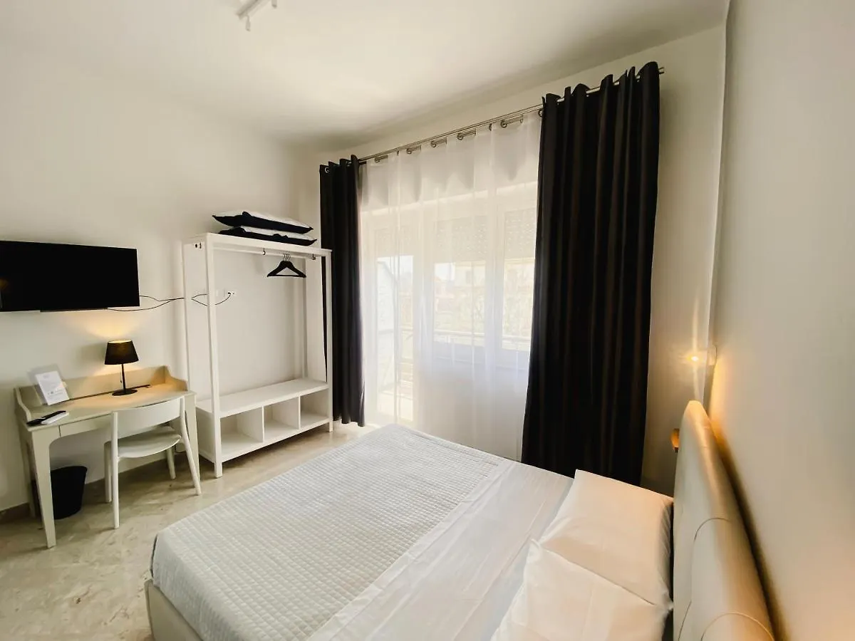 *** Alojamento de Acomodação e Pequeno-almoço Leone Suite B&B & Restaurant Palermo Itália