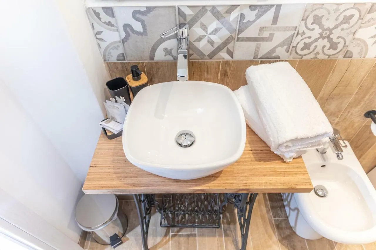 Alojamento de Acomodação e Pequeno-almoço Leone Suite B&B & Restaurant Palermo